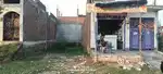 Good loction busnes purpus on rod as pas dukane bhi hai market aria
