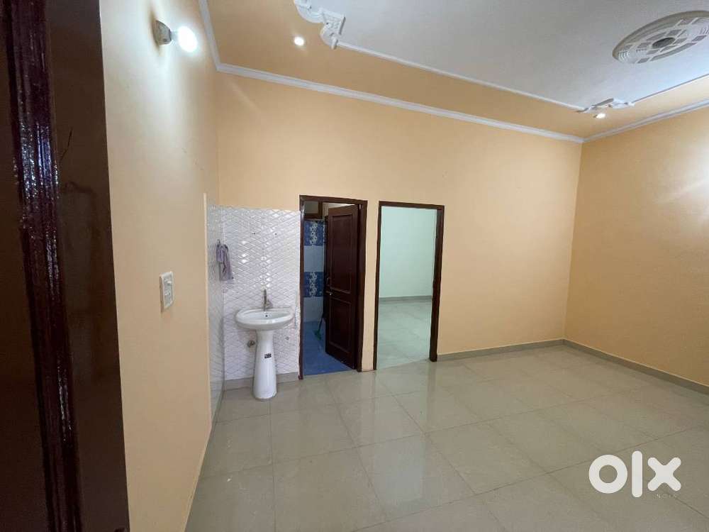 2 BHK for rent in Kharar