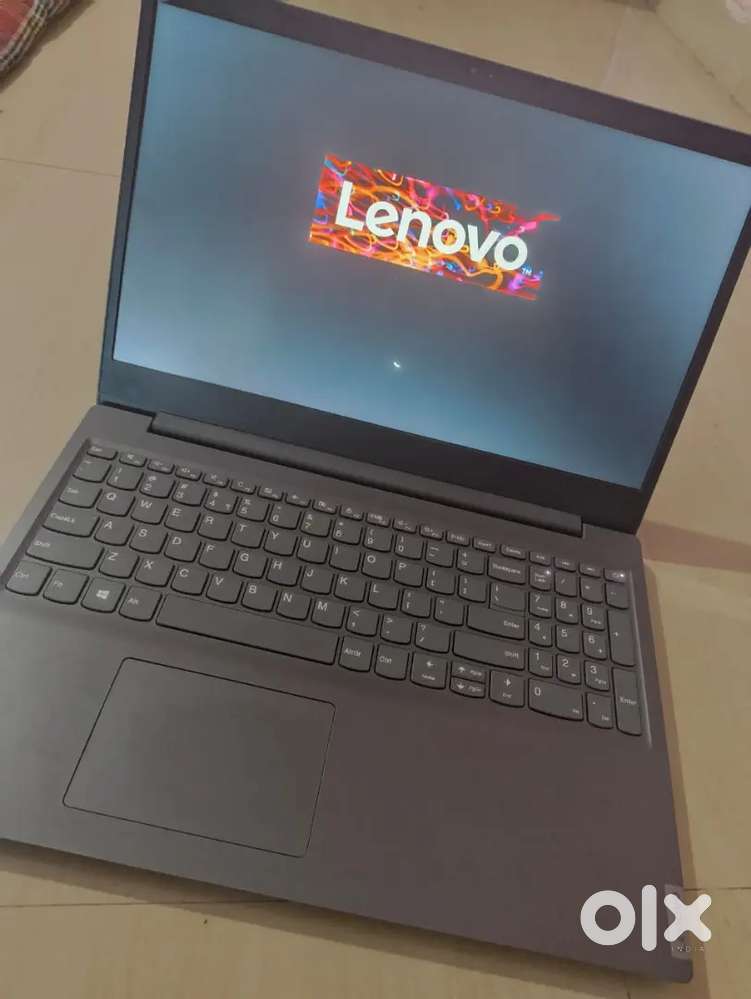 Lenovo V15 IGL