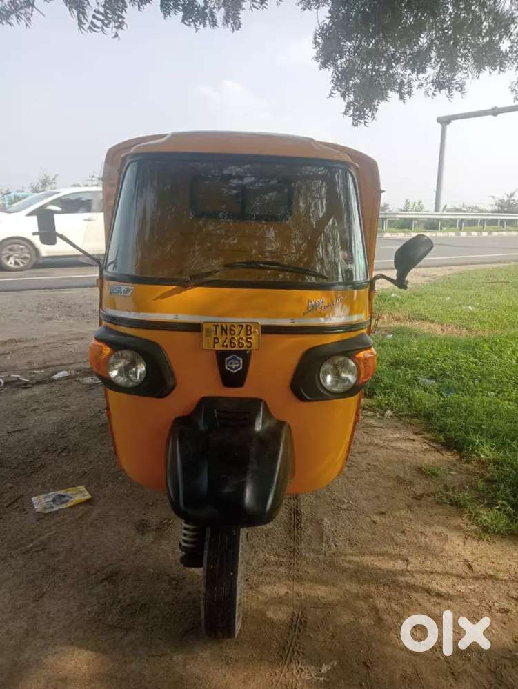 Ape Xtra LD deliver van