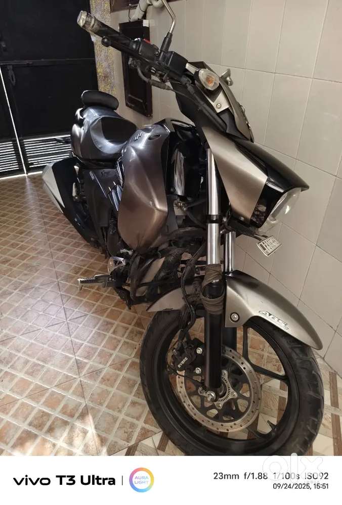 Suzuki INTRUDER (first Owner) Showroom condition,40+ Average,New tyre