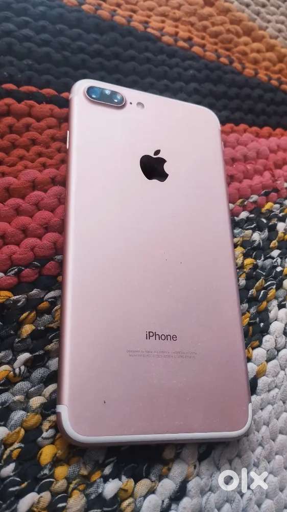 Iphone 7 plus 3/32 gb all ok orginal screenn and finger button ok