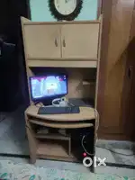 Computer Table