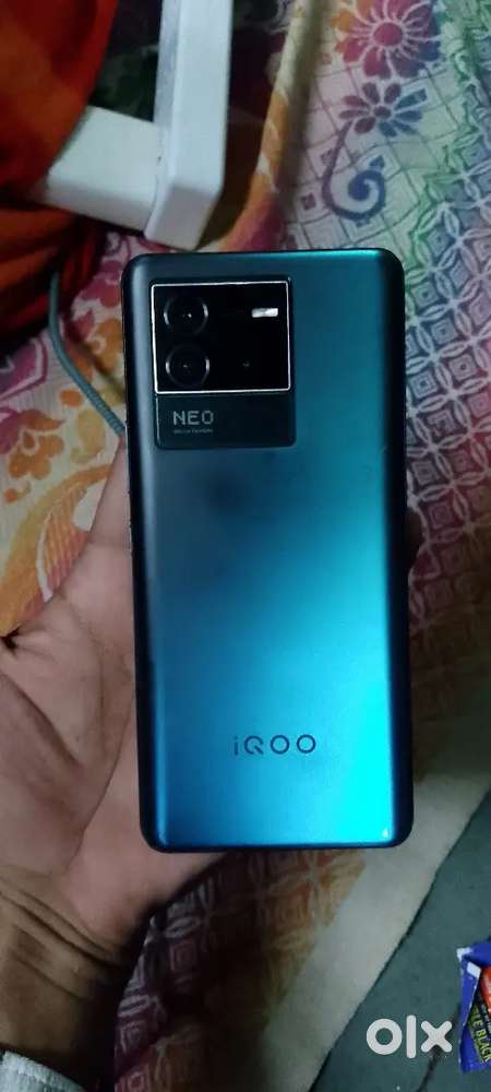 Iqoo neo 6 (8/128)