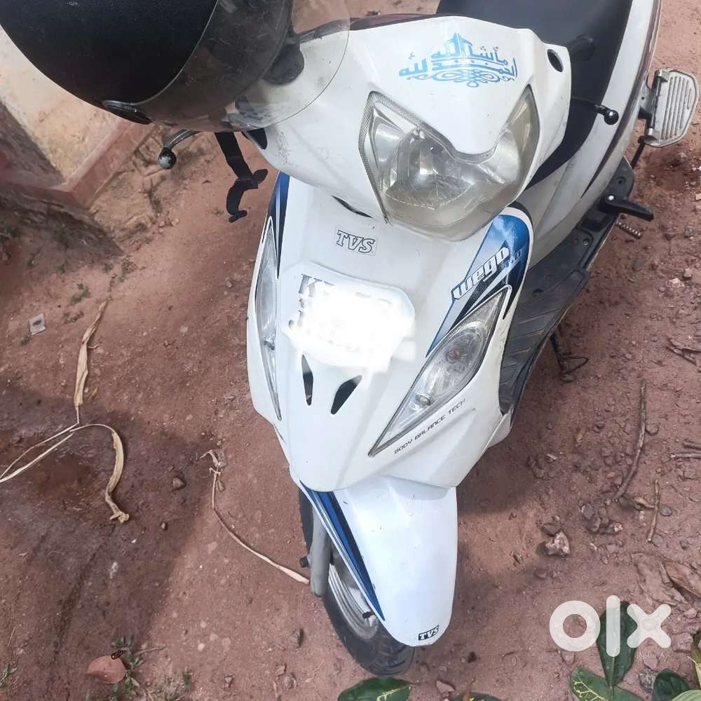 Good condition,all paper's clear, new battery, 50% tyres