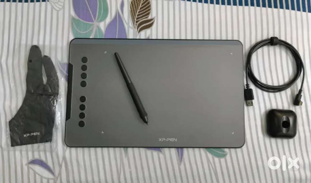 XP-Pen Deco 01 V2 Pen Tablet – Like New, Best Deal!