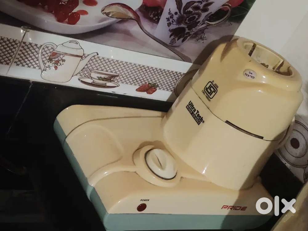 Pride Mixer Grinder  3 Jars  Smooth Working  Budget Friendly Deal