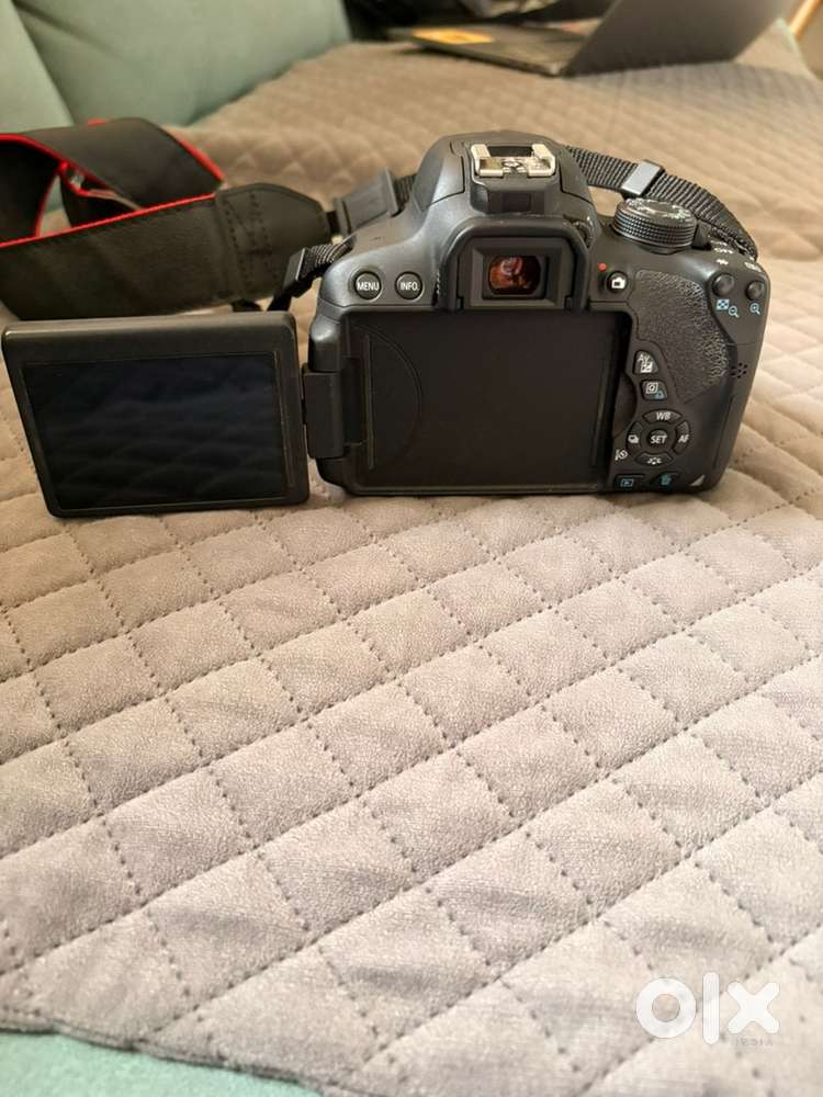 Canon DSLR EOS Rebel T5i Specifications