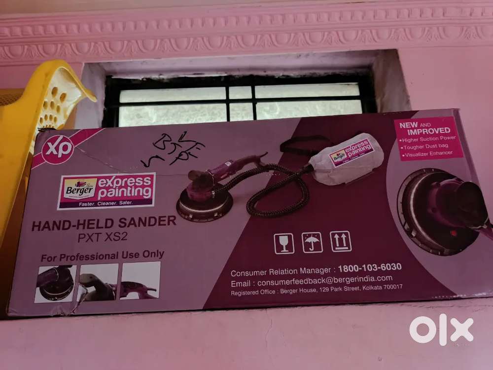 Hand held sander.. MACHINE