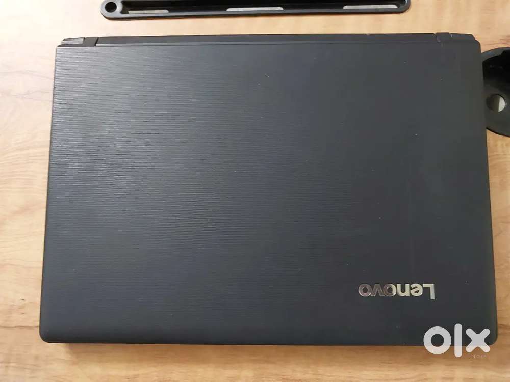 Lenovo laptop  AMD Processor  4GB RAM  Windows 10  Good Condition
