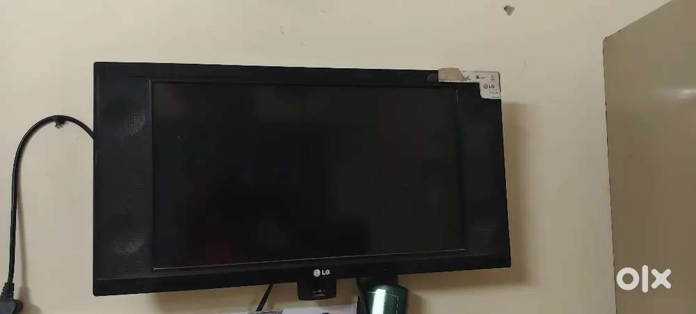 24 inch LG LCD band condition me he