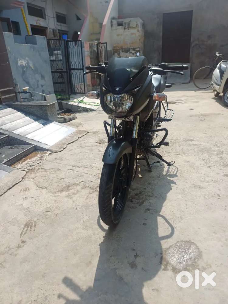 Pulsar 125 2019 december (first party)