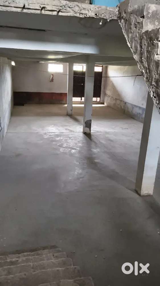 Whear house  . Godam keliye call kare