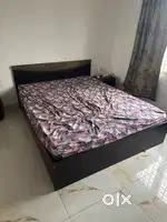 Best in quality -Queen bed along with queen Matress, bedside table