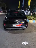 Hyundai Venue 2023 Petrol /Almost new/only 2600kms driven