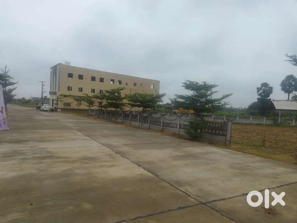 Developed Venture plots just very near opp to GSL college