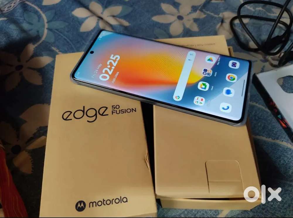 Moto edge50 fusion 8+8/128 7gen processor