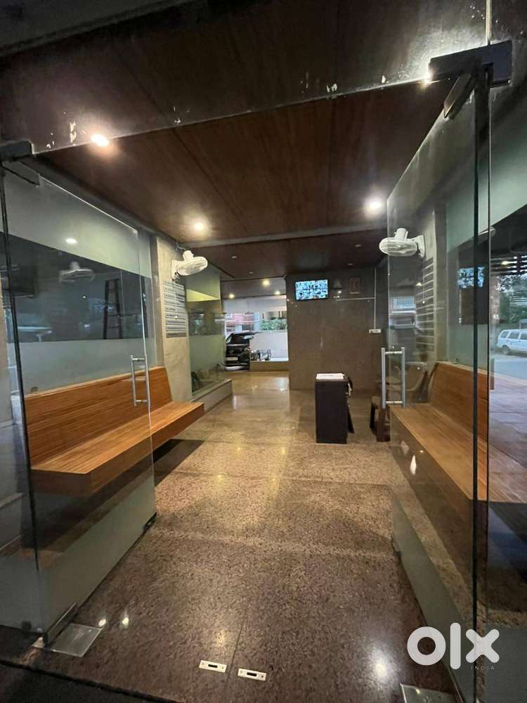 For sell 3BHK luxurious flat Navrangpura