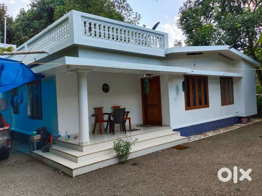 കാഞ്ഞിരപ്പള്ളി - ചെമ്മലമറ്റം അടുത്ത്  , സ്വപ്‍നം പോലൊരു ചെറിയ വീട്