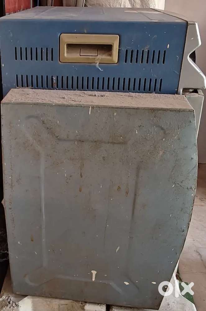 Luminous 800 VA Inverter wih Battery