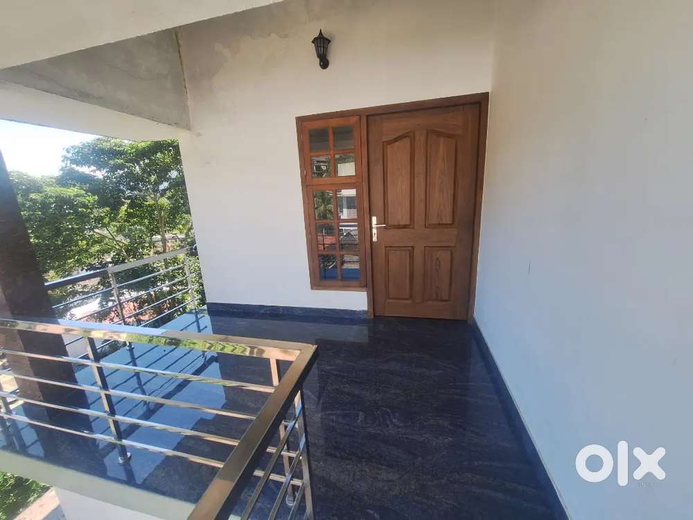 New 1bhk apartment for rent near old bus stand.