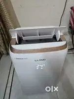 LLoyd Tower Ac with coper pipe almost new