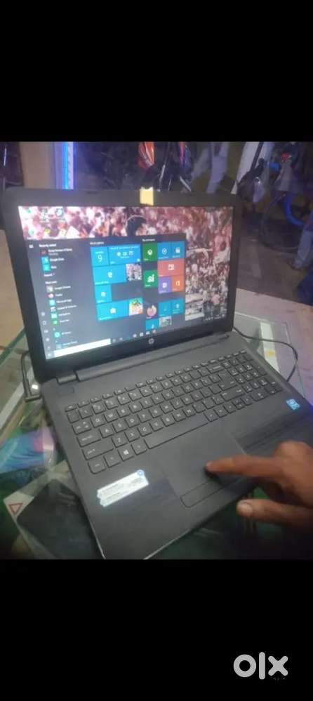 Hp laptop 8 512
