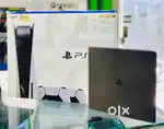 PS5 console PS4 with games
