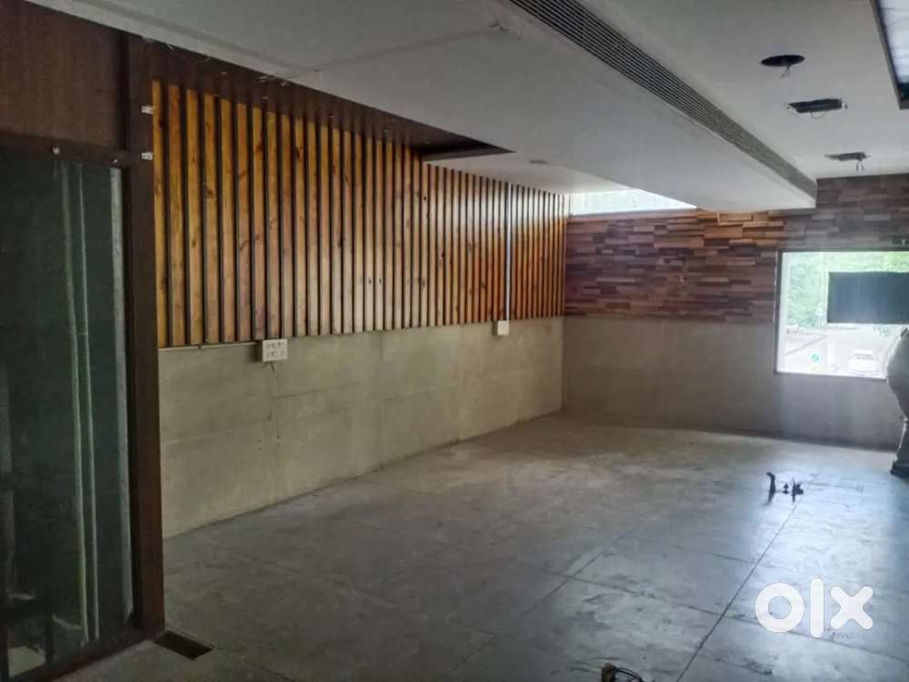 For Rent First Floor Commercial Sector 20-C