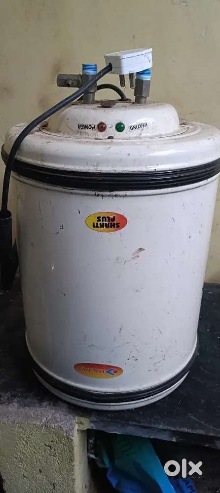 WATER GEYSER 15 LITER BAJAJ