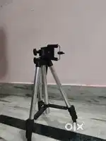 Tripod With data cable (type-c), urgent selling