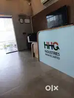 Receptionist (Female)