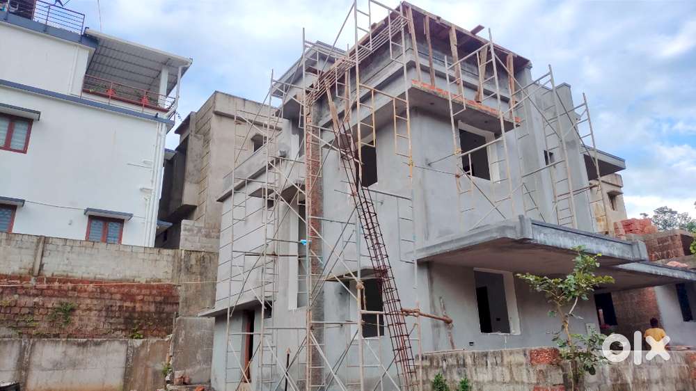 New House for Sale in Kavoor near Airport Road - 3BHK Duplex