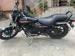 Bajaj Avenger 220 Street