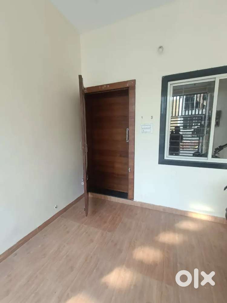 1BHK 8500/ 2 BHK 9500/ 3BHK 10500