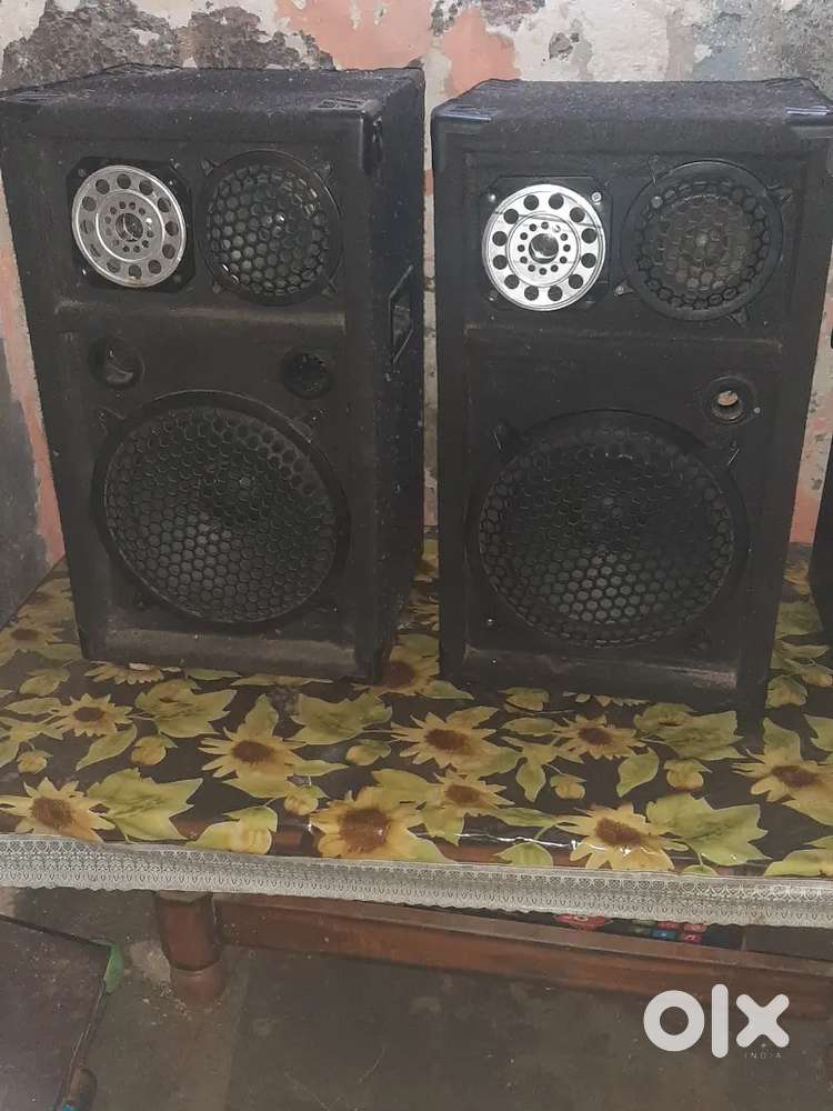 Speakers working