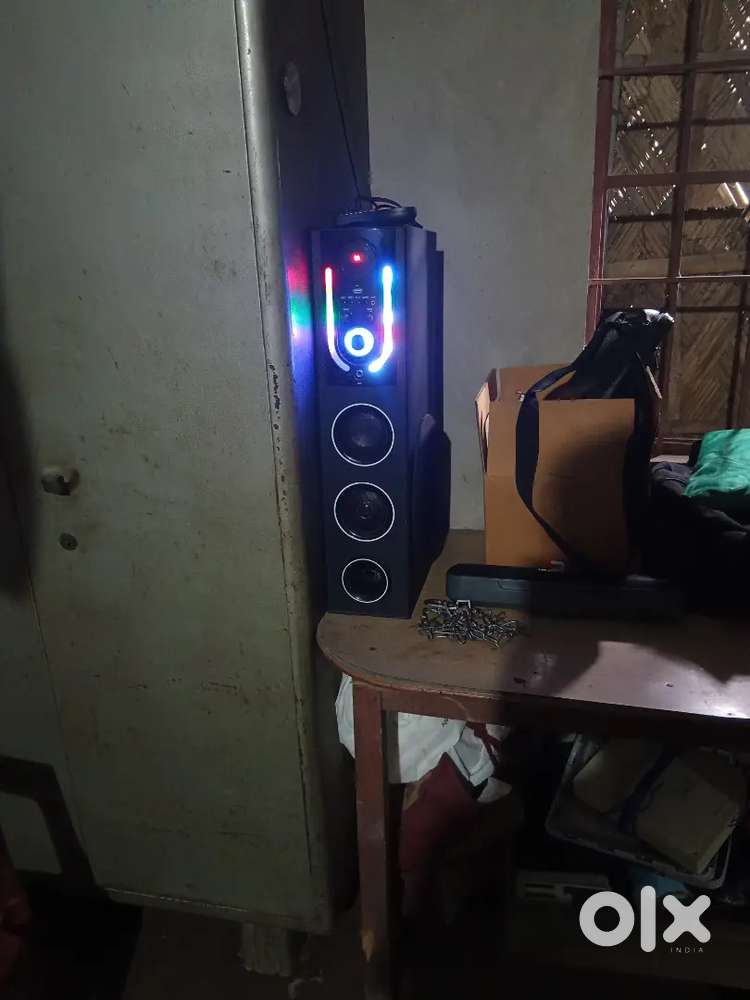 DJ Bluetooth Tower