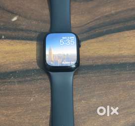 Apple Watch Series 9 45mm GPS Midnight Aluminium with Sport Band M/L