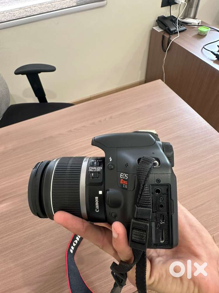 D 550 Canon camera new condition