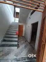 A new corner house & new construction