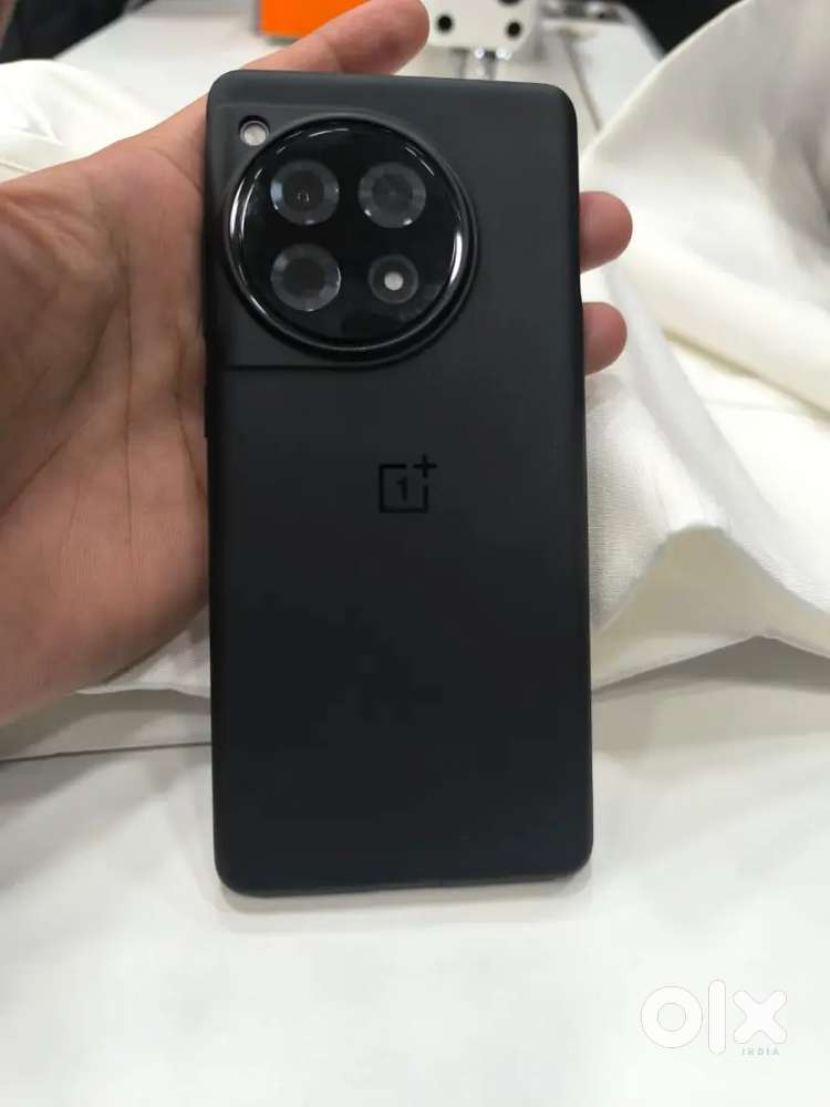 Oneplus 12r 256 gb memory 8 gb ram