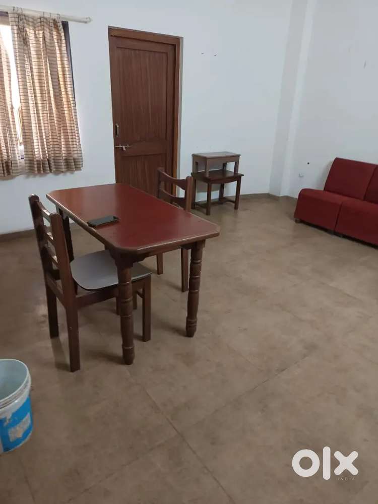 Nice Space for Ground floor Shop of 500 sq.ft carpet near Crystal Mall