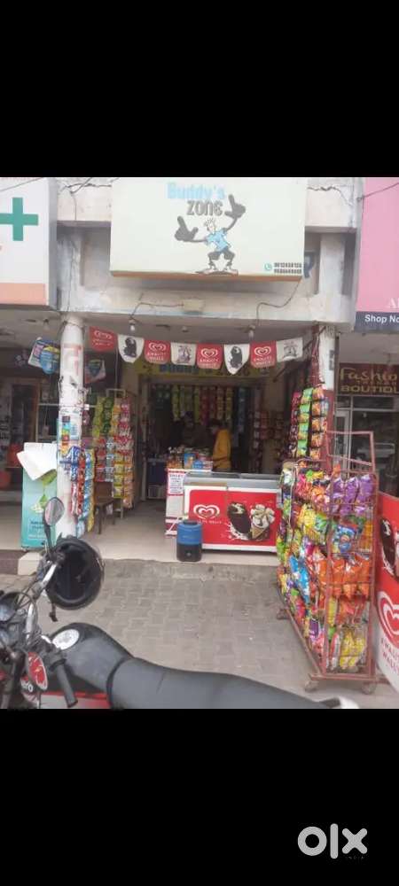 Confectionery shop