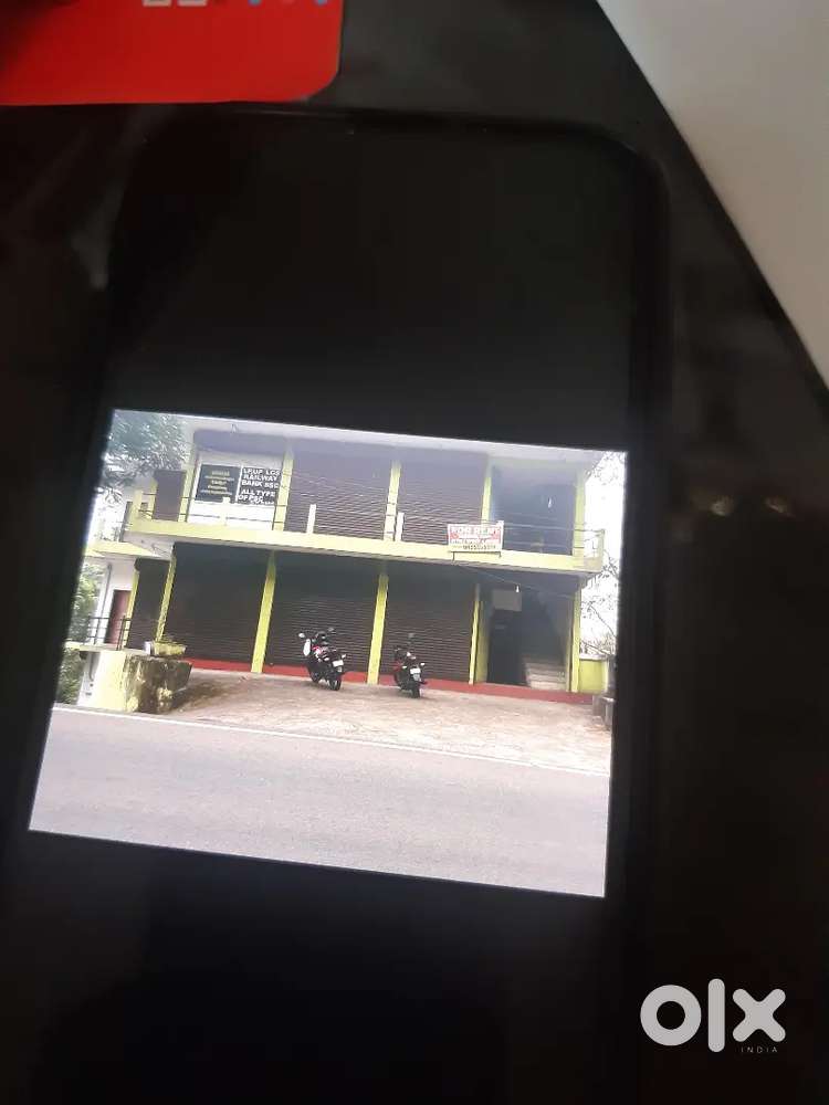 Godown .shop.office space and rooms for rent at Arakkunnam