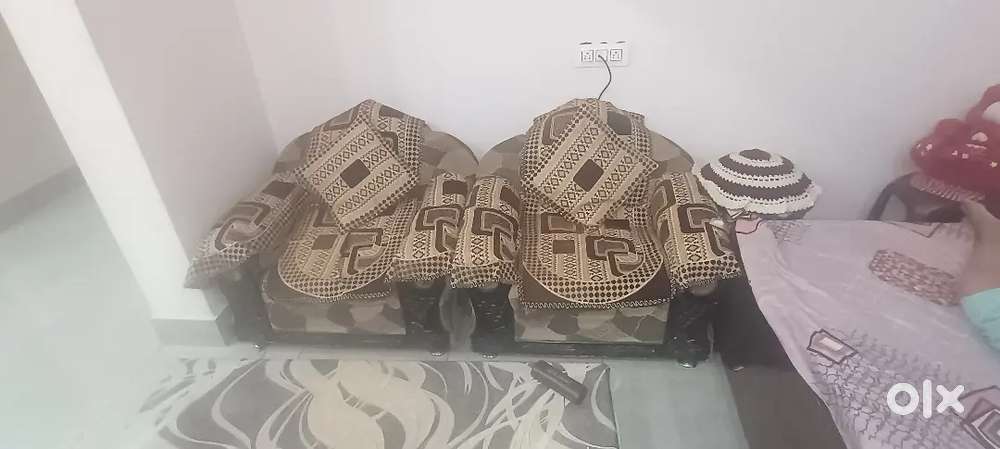 Five Sitter Sofa with Sofa Covers & Glass Center Table