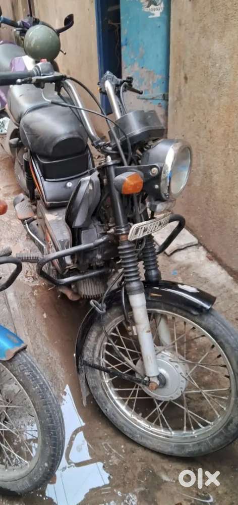 TVS XL SUPER BLACK 2021 MODEL