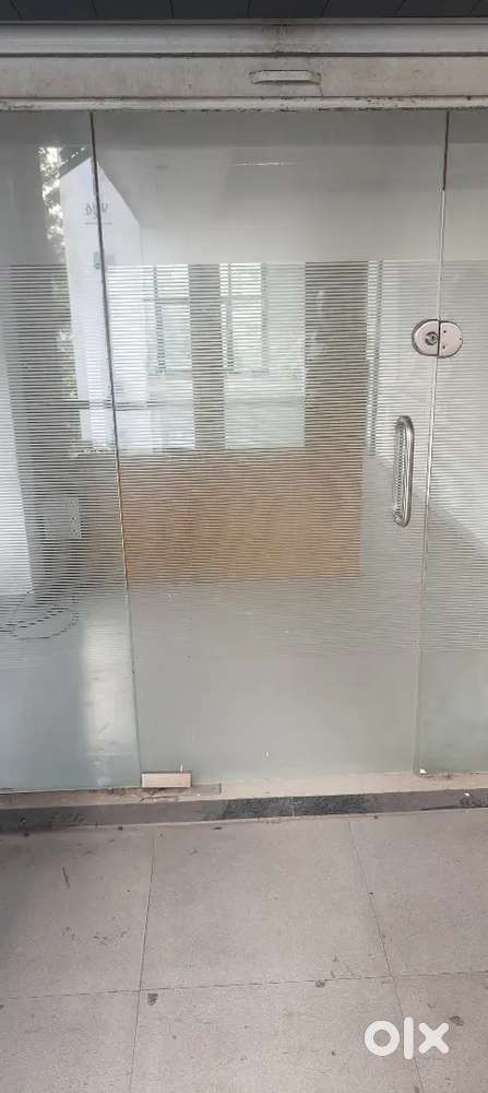 2ND FLOOR OFFICE GIVEN ON RENT