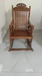 This chair is available for 8000