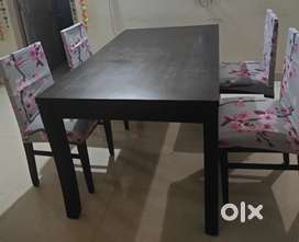 Dining Table 4 chairs.