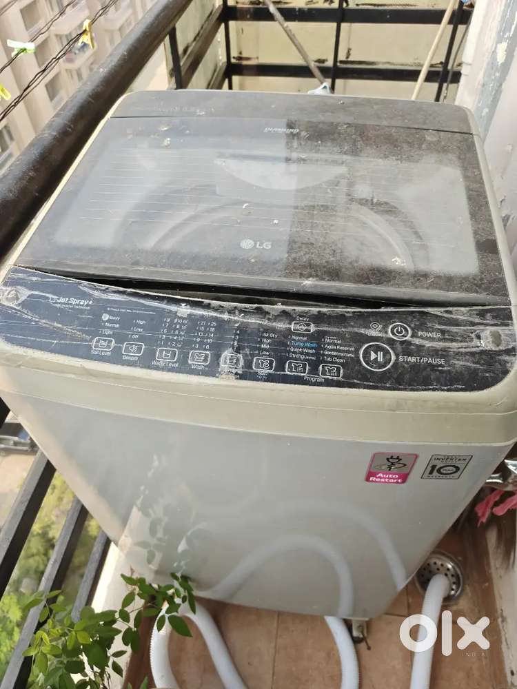 Fully automatic LG top load washing maching with inverter technology